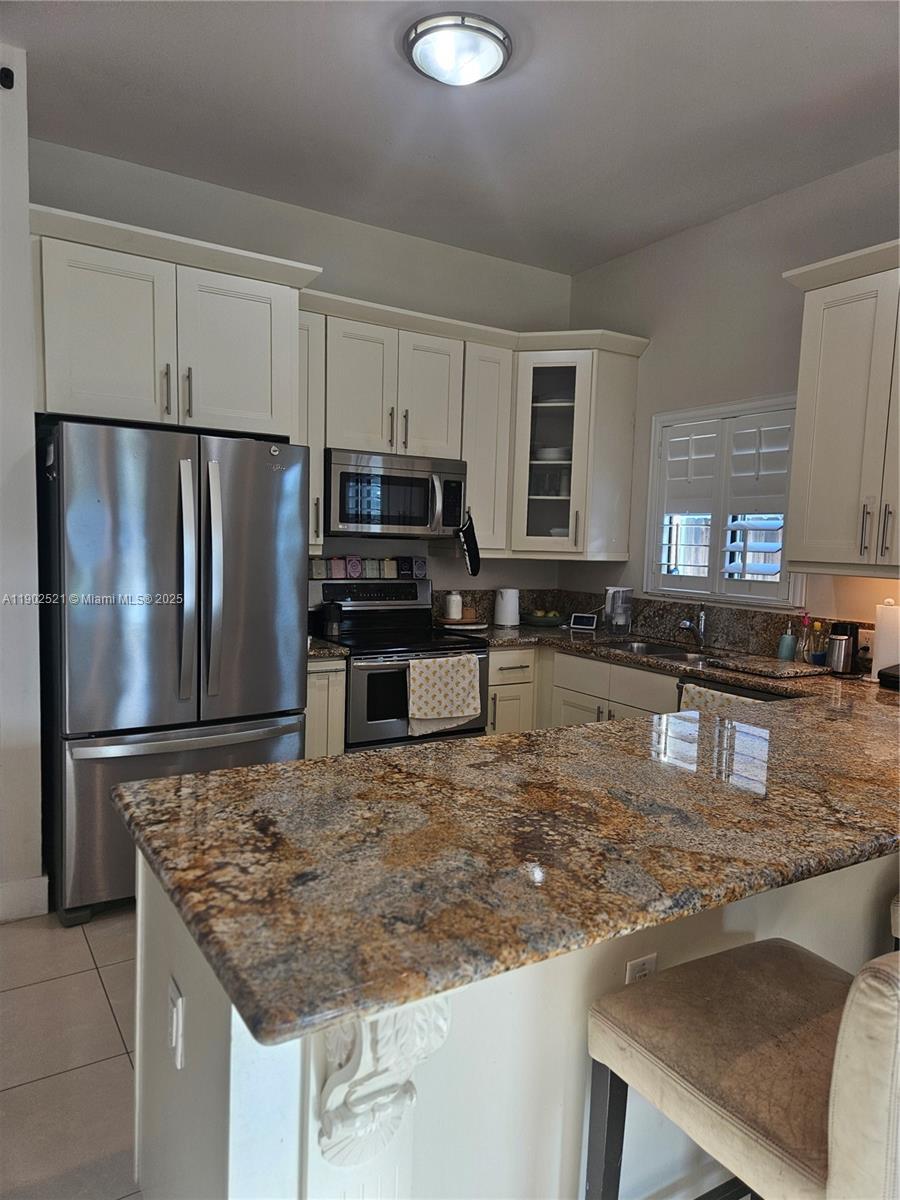 CORAL WAY PK SEC D - Residential