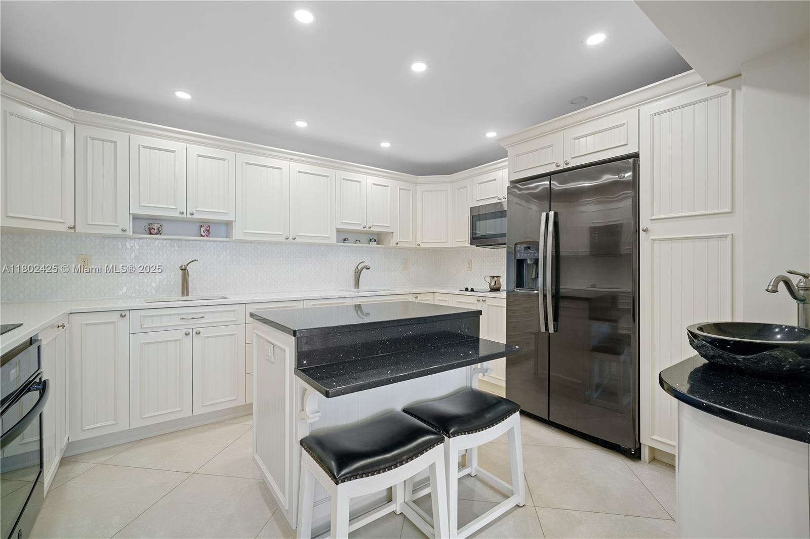 MARBELLA CONDO - Residential Lease