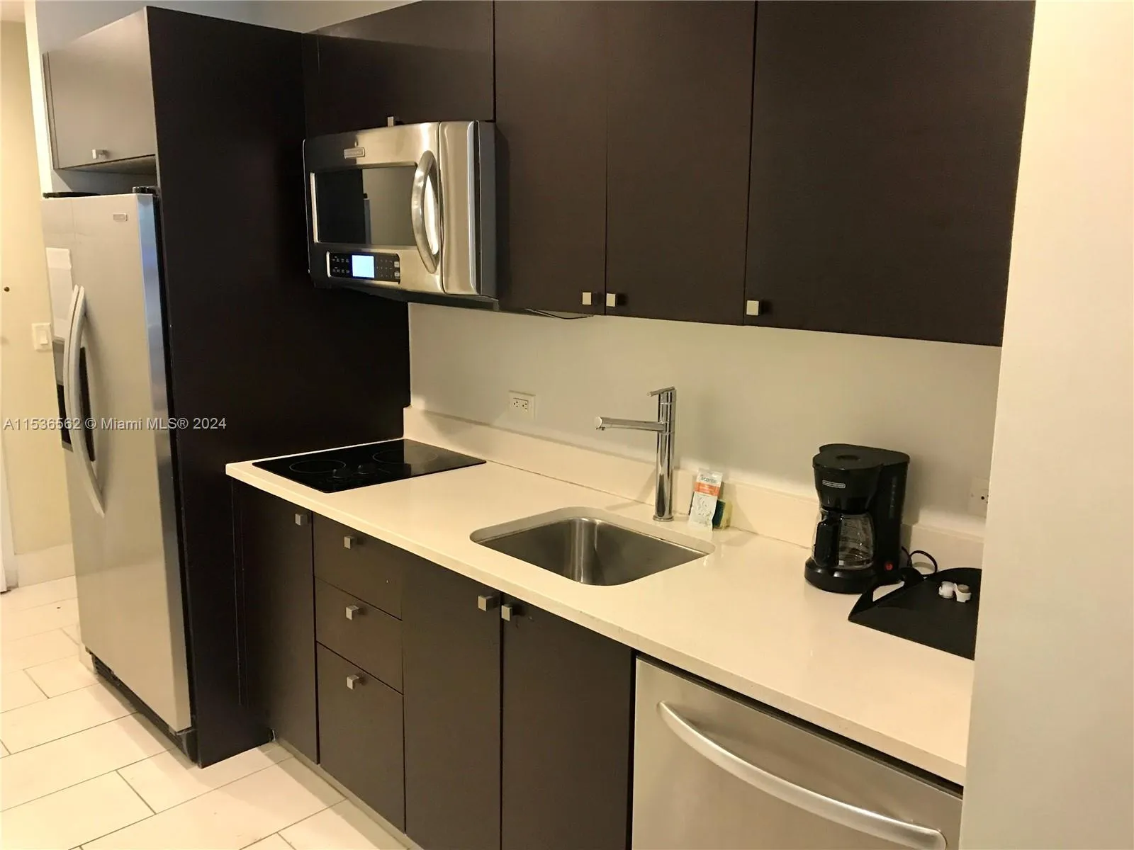 Doral, Florida 33178, United States, 1 Bedroom Bedrooms, ,1 BathroomBathrooms,Residential,Active,64474