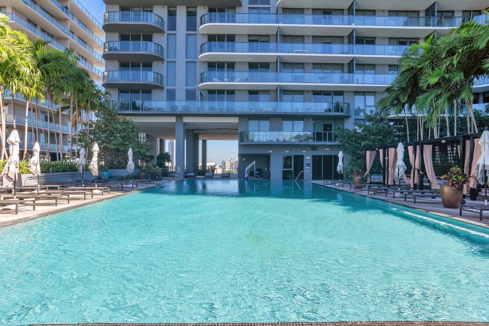 TOUR HYDE MIDTOWN CONDO, it comes fully Furnished. 1 BEDROOM + DEN, which shares 1.5 Full Bathroom. It has a large walk-in closet, and spacious balcony. The Building amenities: Gym with a view, Spa, Pool, Large Jacuzzi, Game Room, Club Room, Media Room, Kids Rooms, Business center, Valet, Concierge, and a cool roof top bar and restaurant called Salvaje. Conveniently located in the heart of Midtown, with Starbucks Coffee downstairs, plus many great restaurants, shopping, bars, groceries, & dog park, at walking distance. Design District, Edgewater, and Wynwood, are a few minutes away, the beach is 10 Min. away. Aventura Mall, Brickell, Downtown, are only 15-20 Min. away, making it a centric location. Short term and long term permitted; price may be modified depending on lease length.
