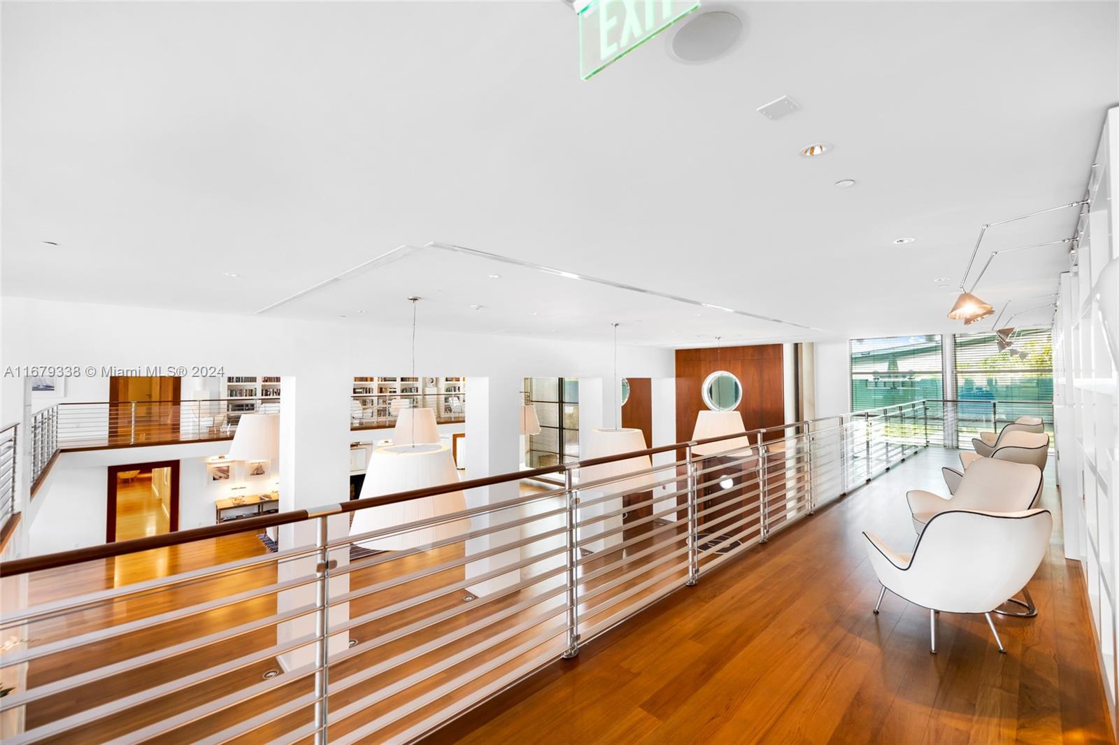 GROVENOR HOUSE CONDO - Residential