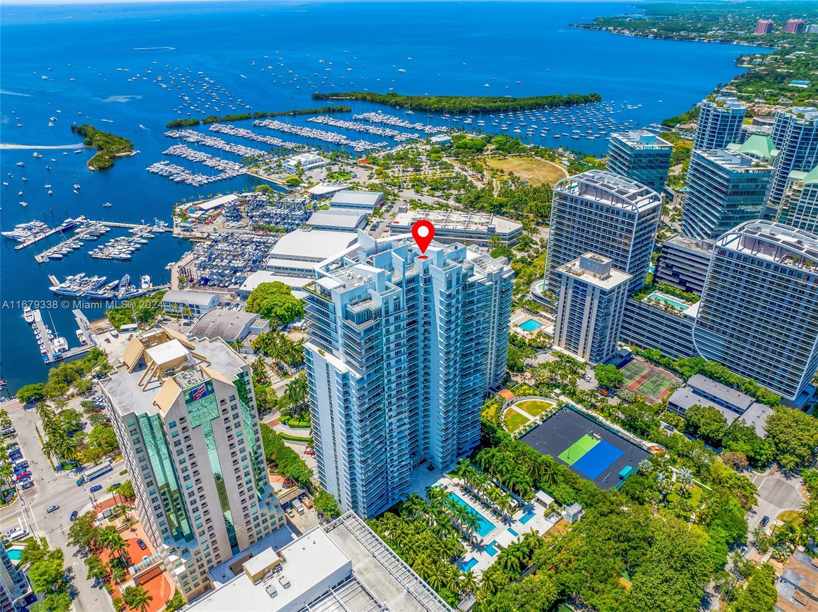 GROVENOR HOUSE CONDO - Residential