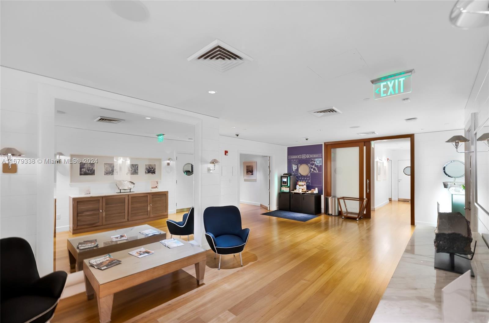 GROVENOR HOUSE CONDO - Residential