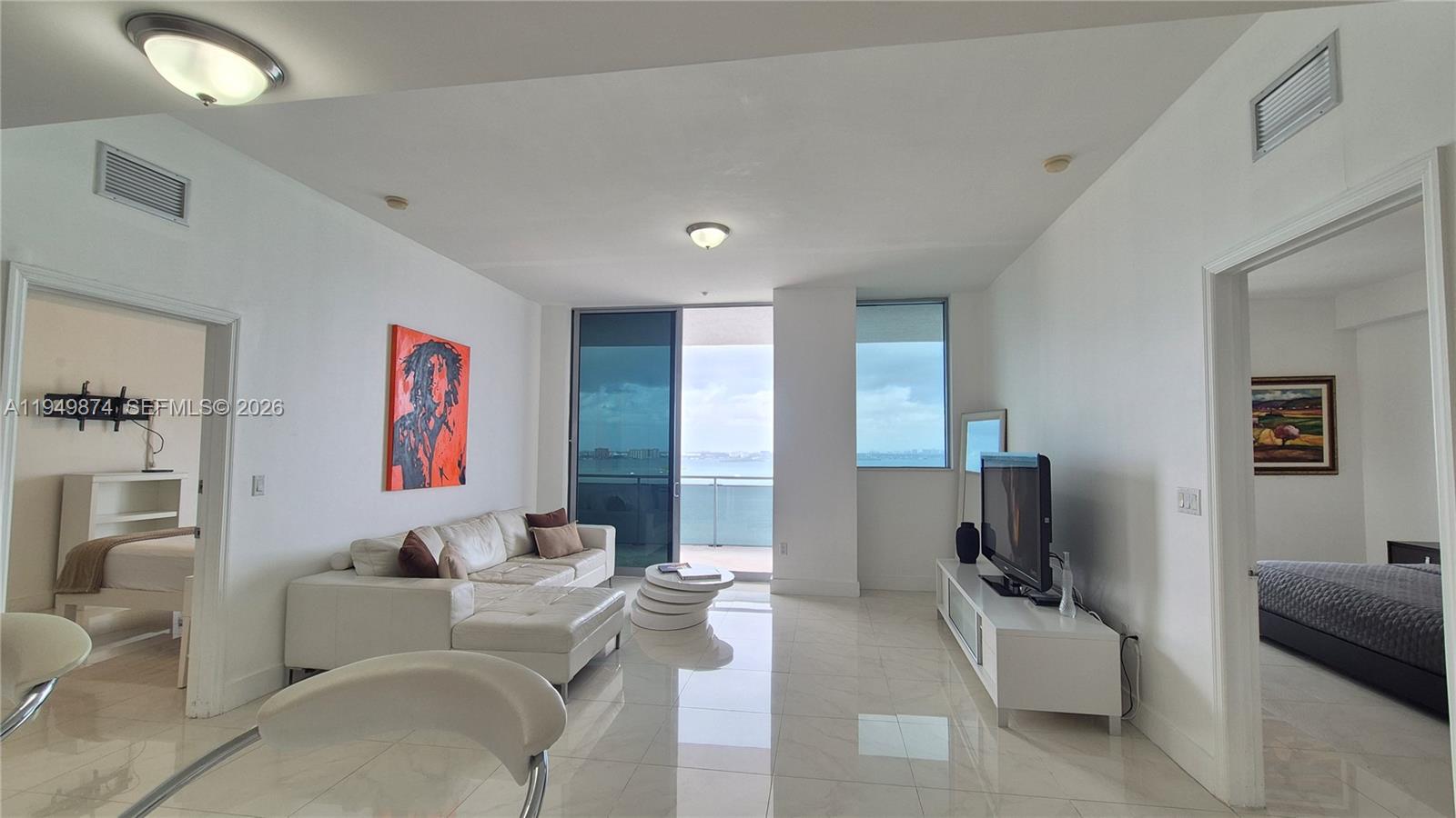 THE LEXI CONDO - Residential