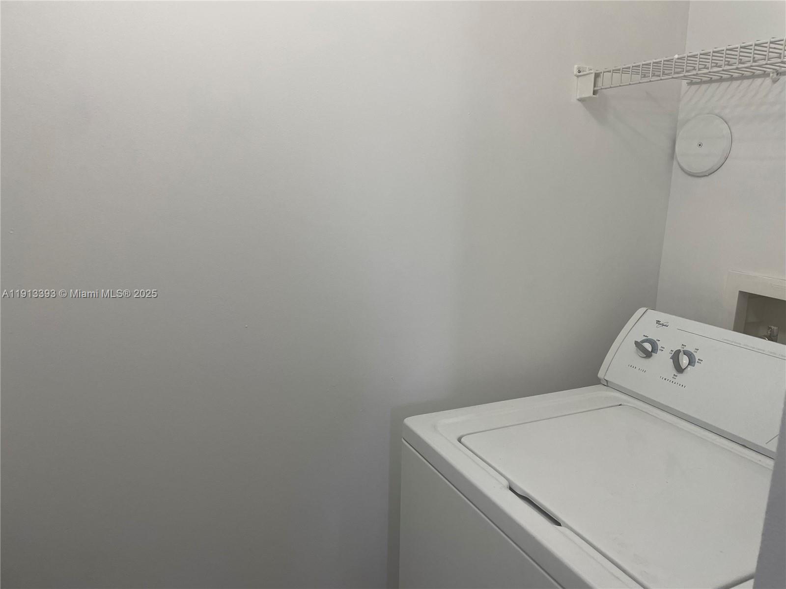 EL-AD POINCIANA CONDO - Residential Lease