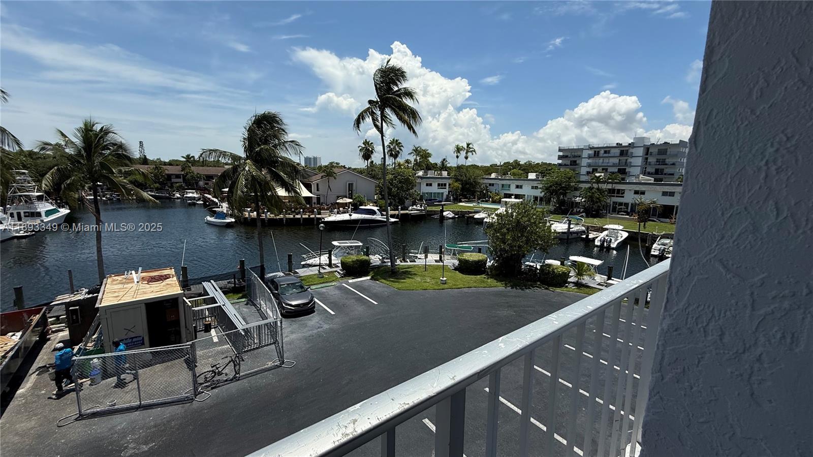 REEF WEST CONDO - Residential