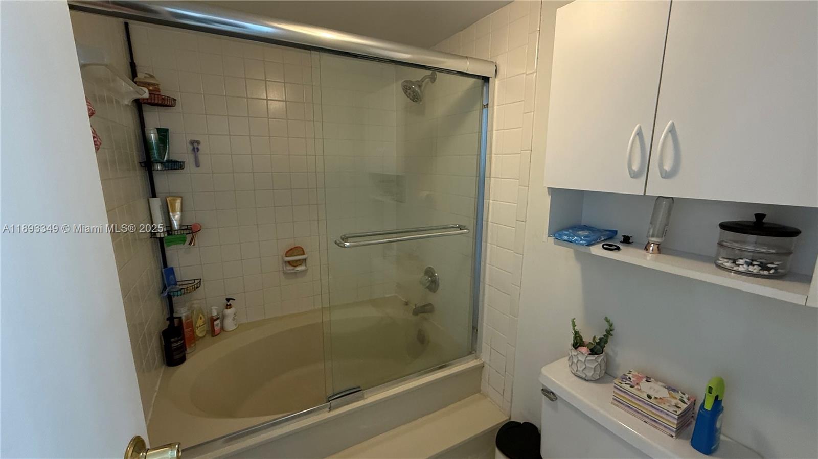 REEF WEST CONDO - Residential