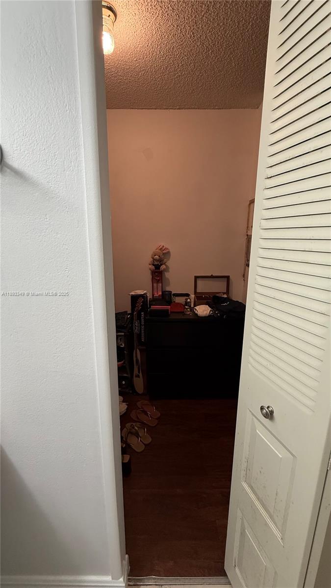 REEF WEST CONDO - Residential