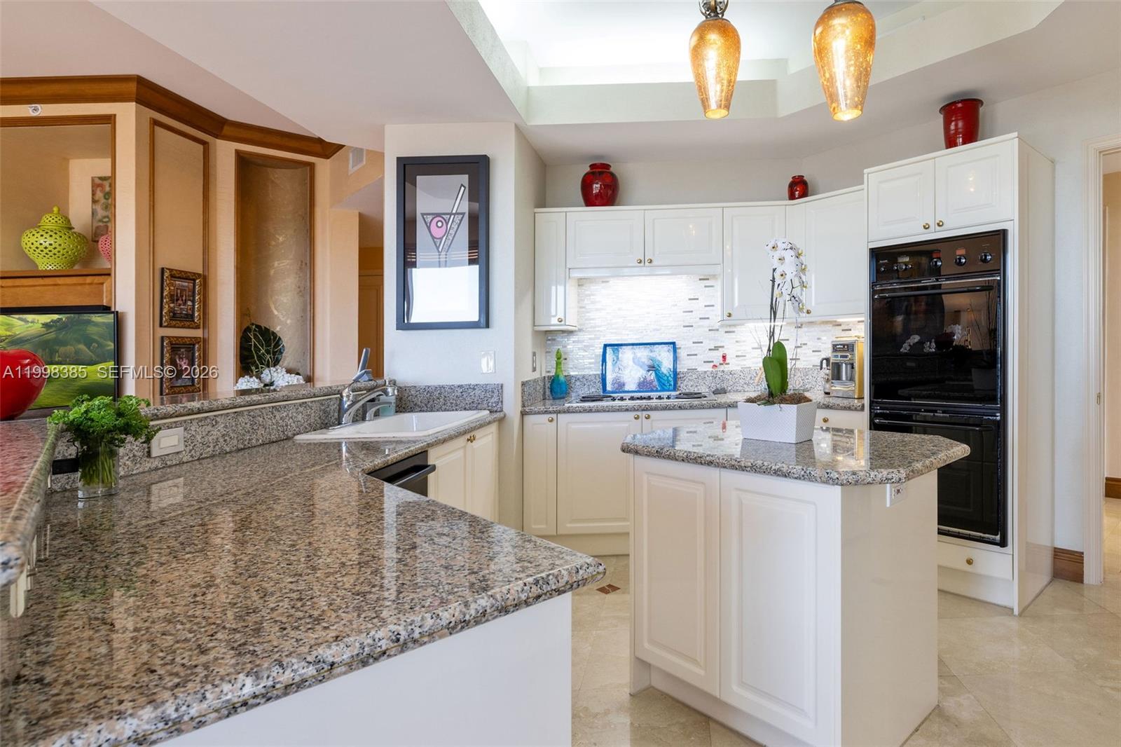 THE GABLES CONDO - Residential