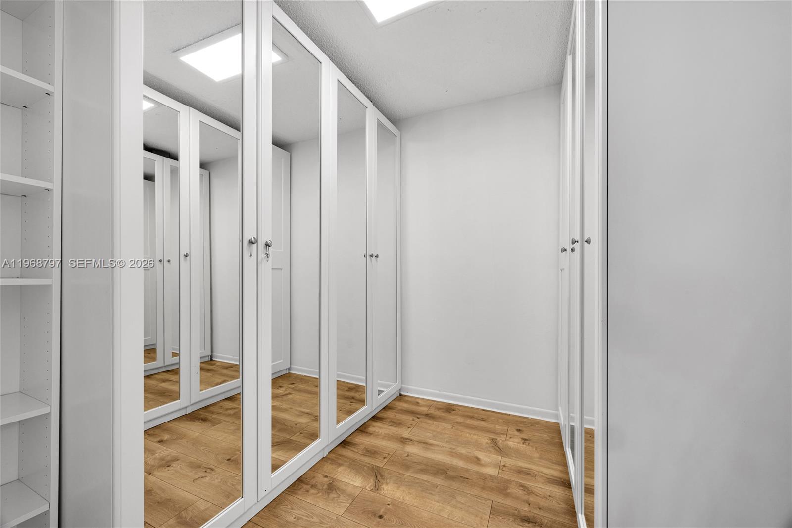 CORAL GABLES RIVIERA SEC - Residential