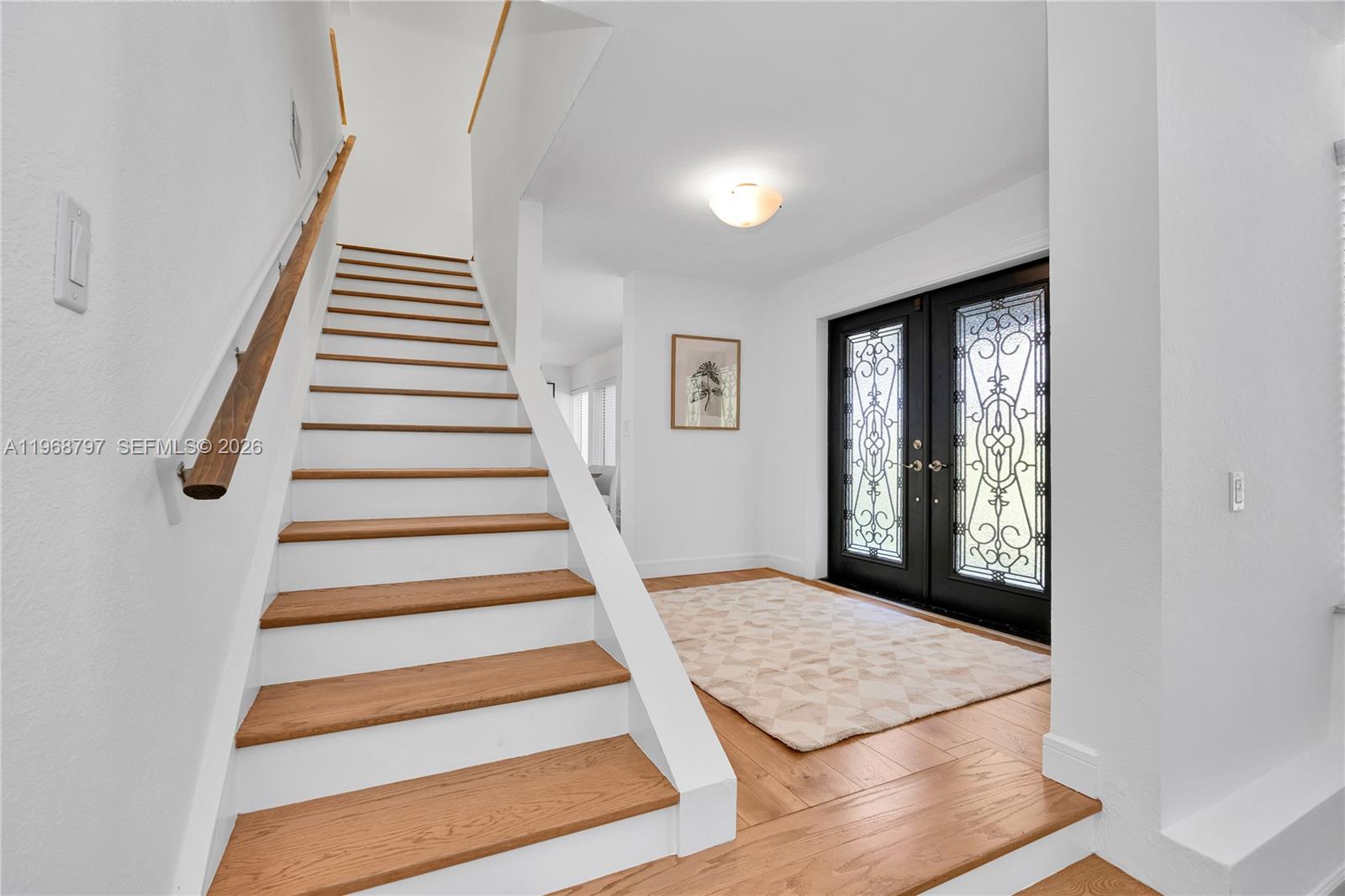 CORAL GABLES RIVIERA SEC - Residential