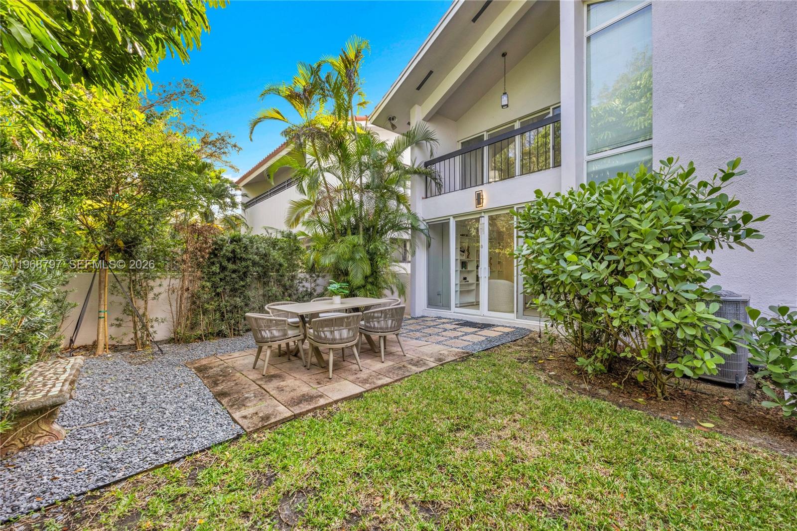 CORAL GABLES RIVIERA SEC - Residential