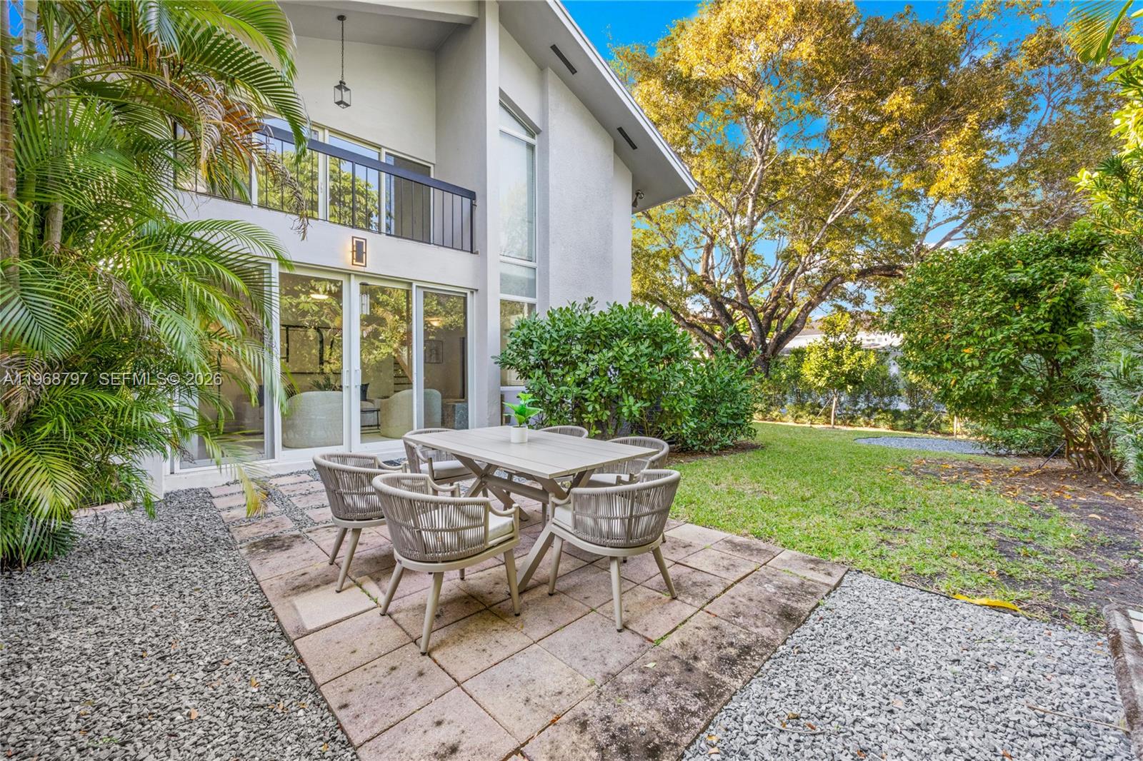 CORAL GABLES RIVIERA SEC - Residential