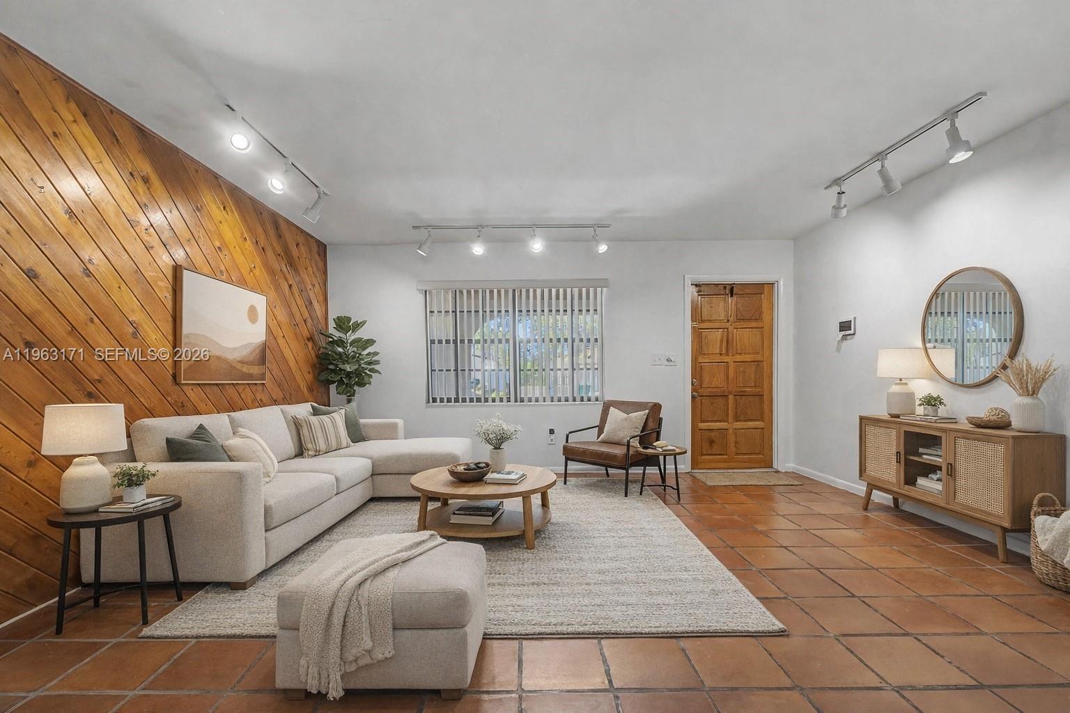 WINSTON PARK UNIT 6 - Residential