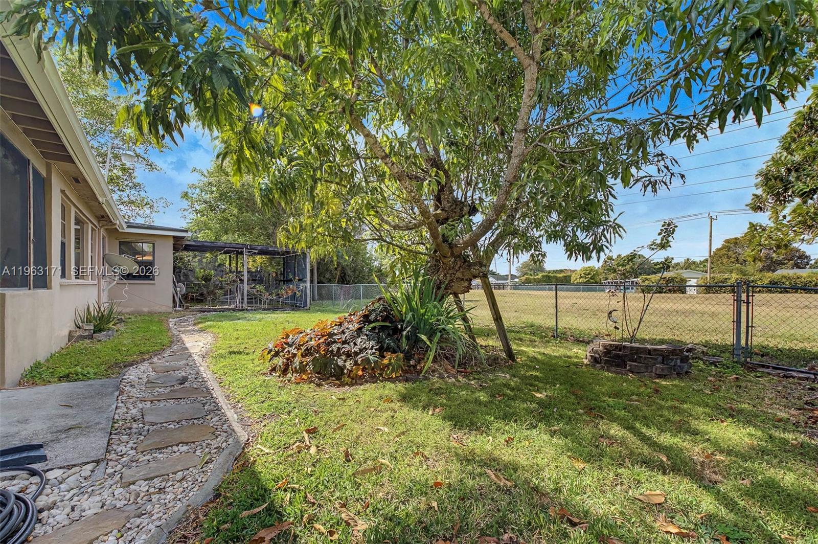 WINSTON PARK UNIT 6 - Residential