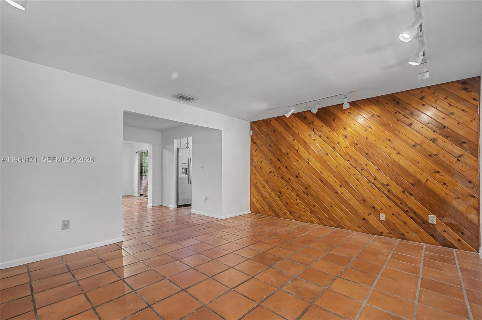 WINSTON PARK UNIT 6 - Residential