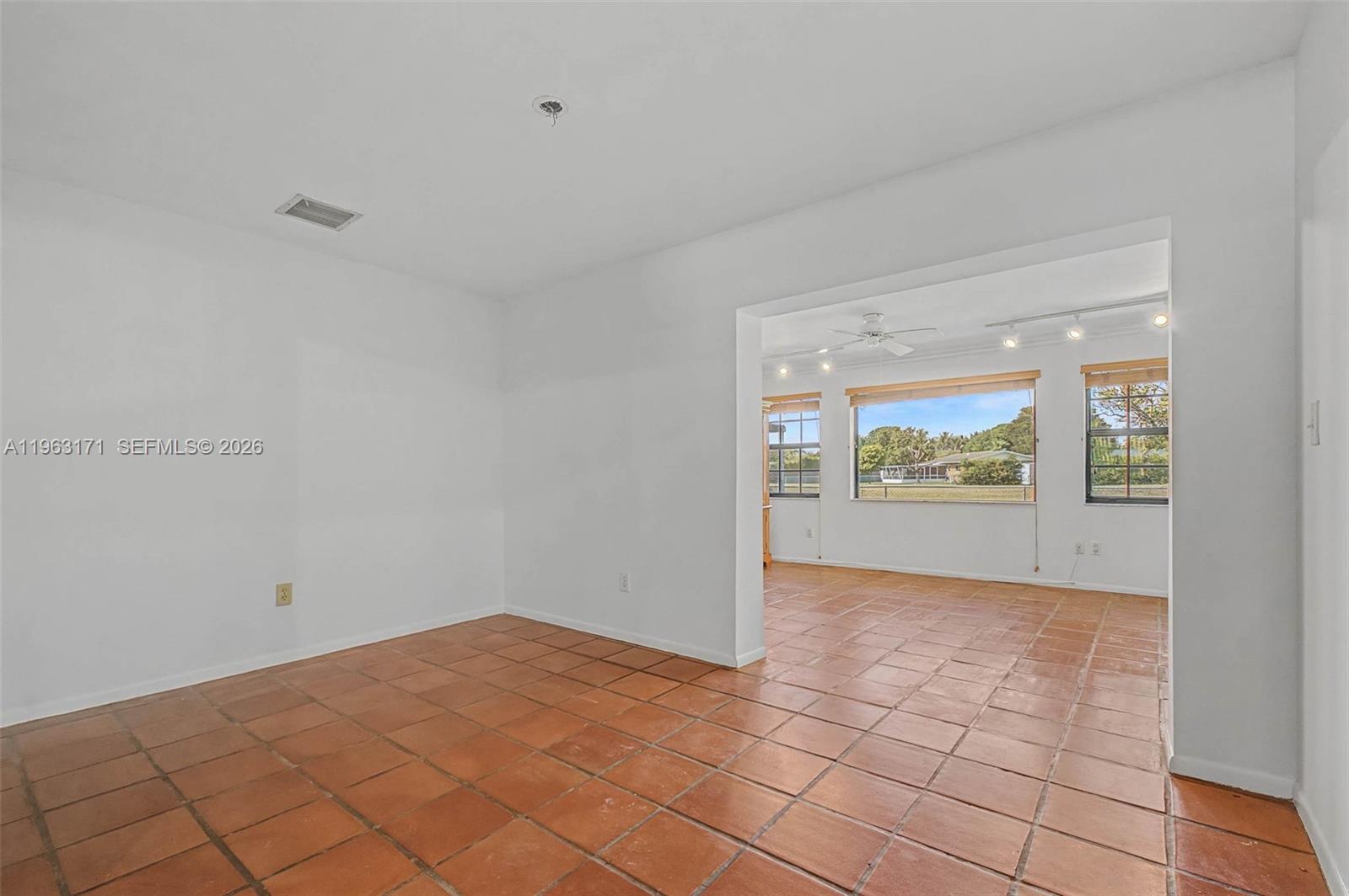 WINSTON PARK UNIT 6 - Residential