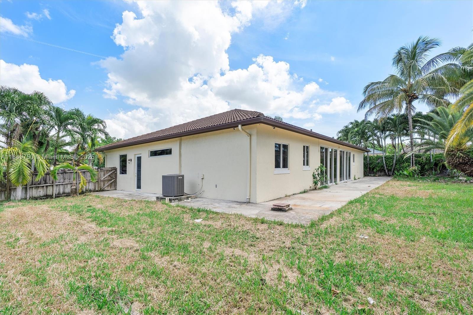 Estate Mansions - Residential