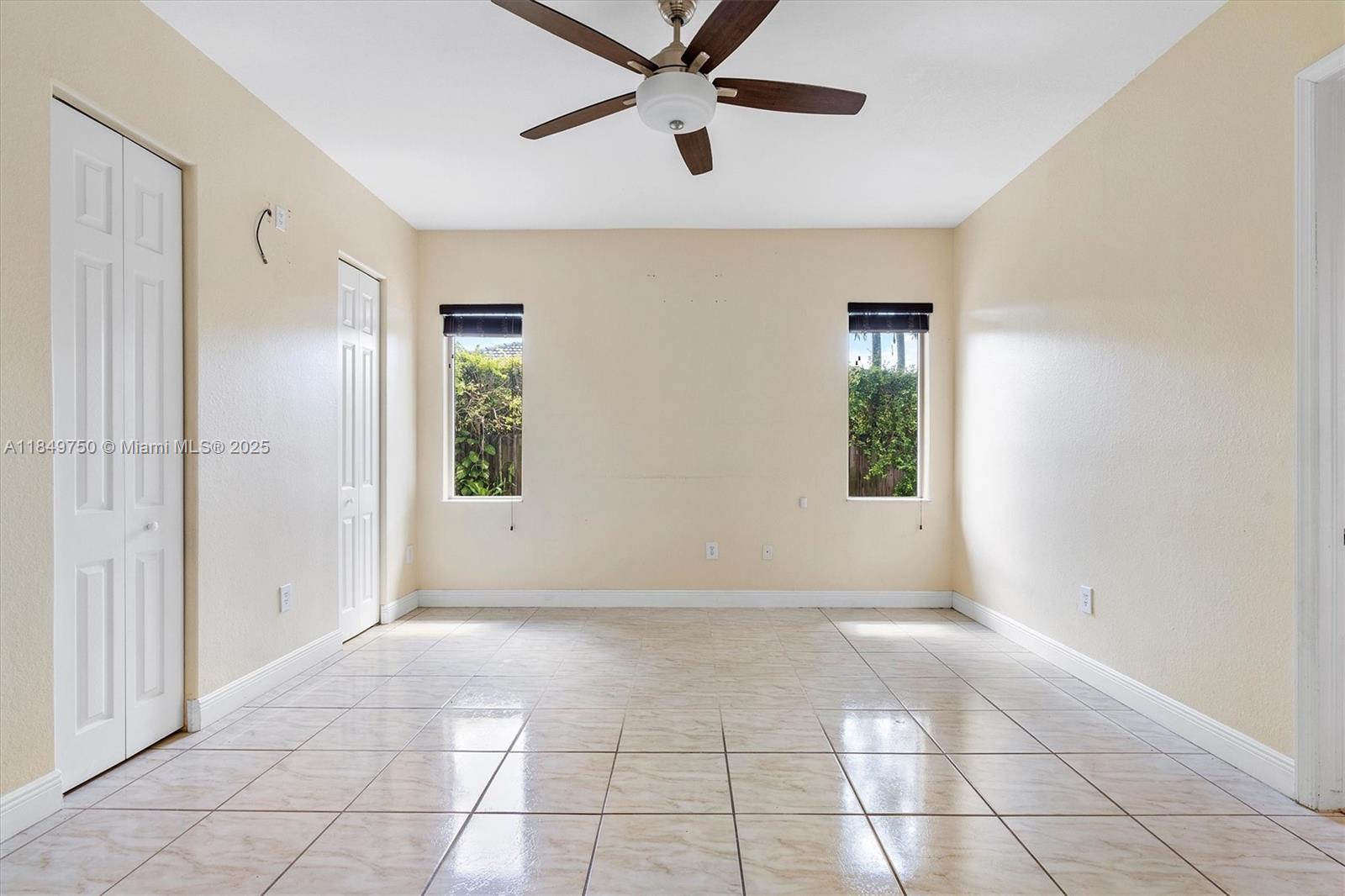 Estate Mansions - Residential