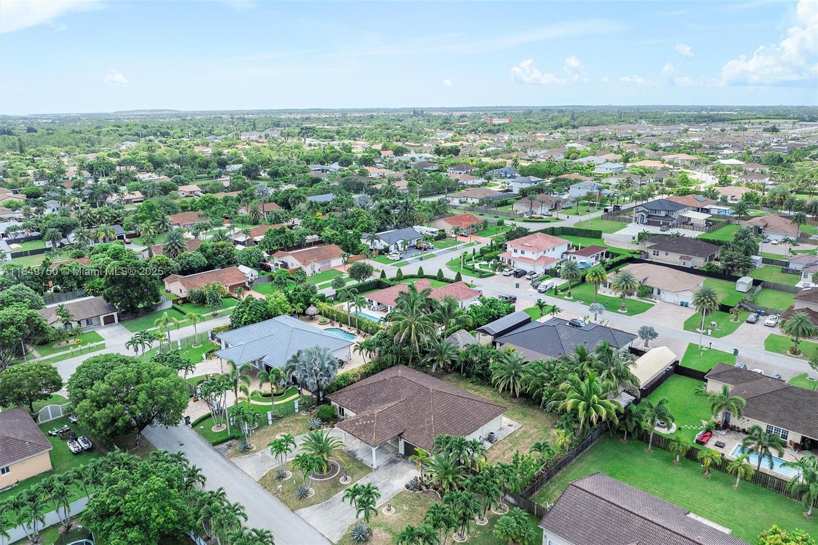 Estate Mansions - Residential