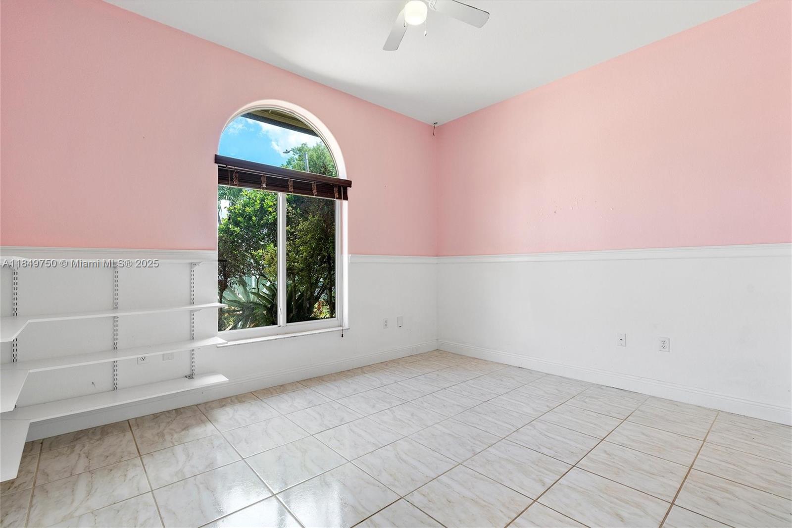 Estate Mansions - Residential