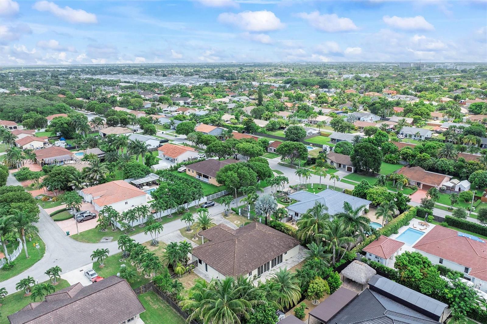 Estate Mansions - Residential