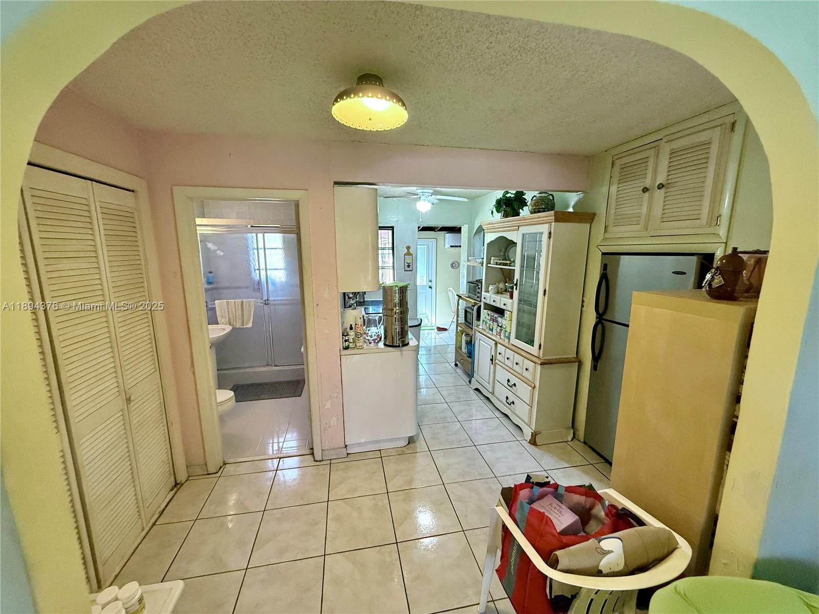 HOLLEMAN MANOR ADDN - Residential Income