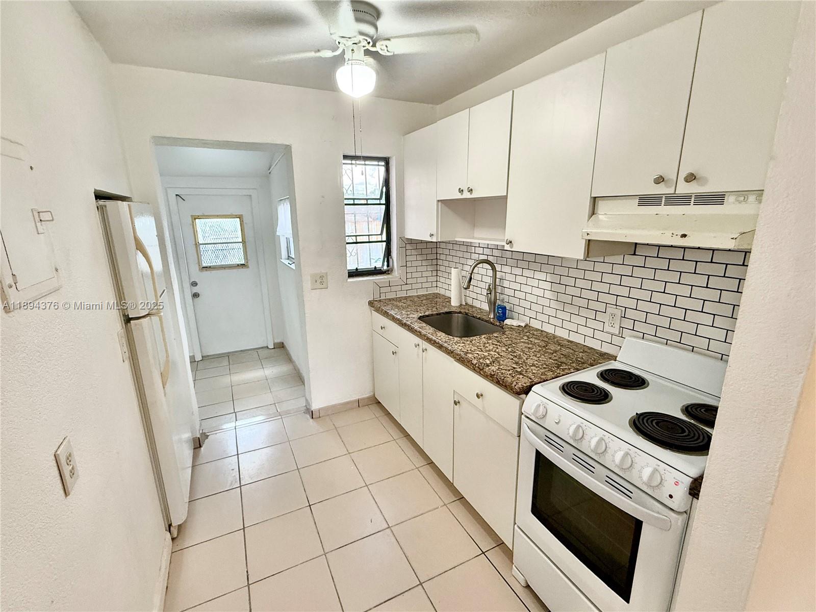 HOLLEMAN MANOR ADDN - Residential Income