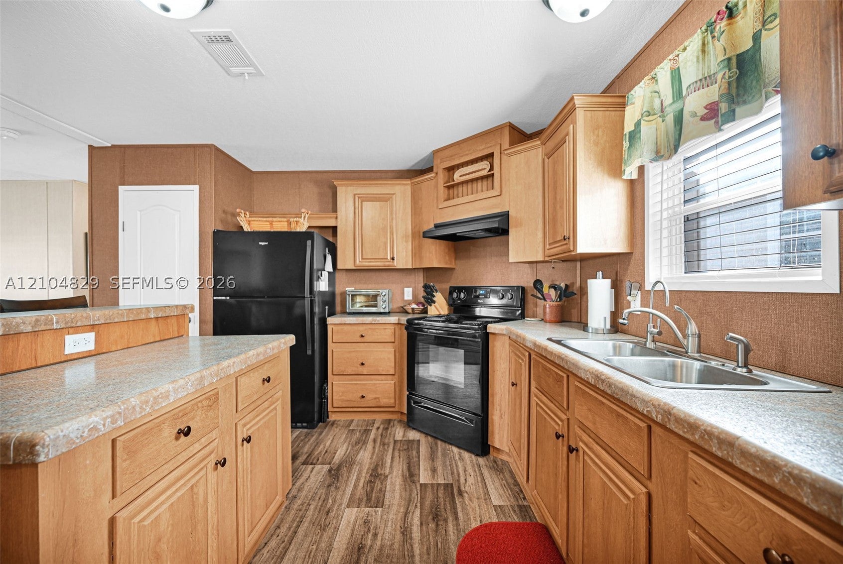 1880 SW 83rd Ter