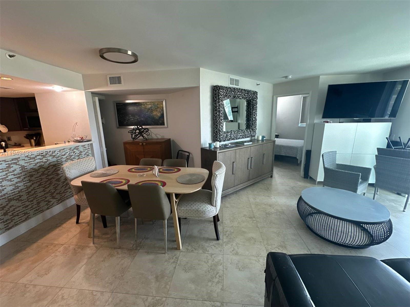 5880 Collins Ave 705