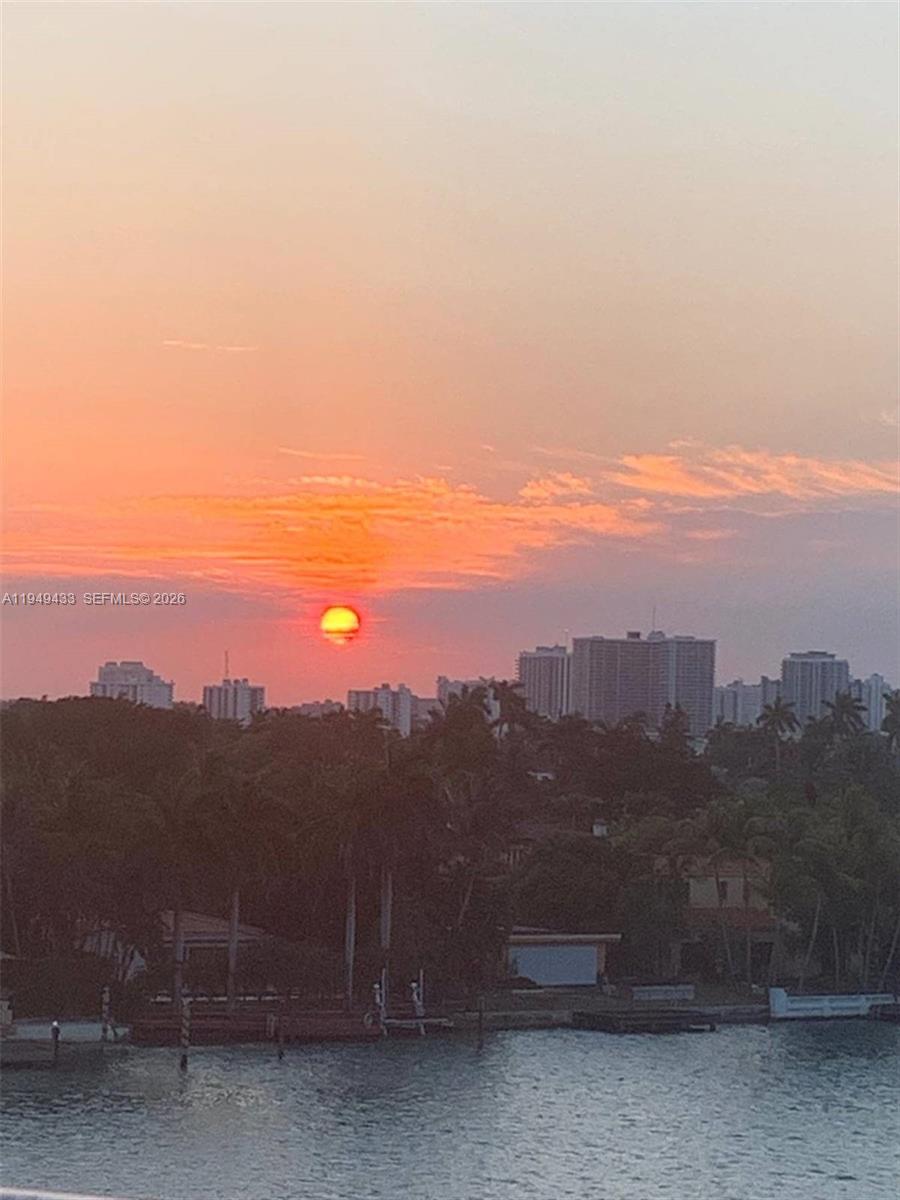 LA RIVE GAUCHE CONDO - Residential