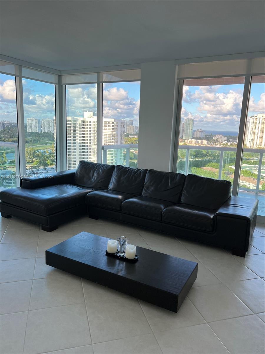 Property for Sale at Address Not Disclosed, Aventura, Miami-Dade County, Florida - Bedrooms: 2 
Bathrooms: 3  - $899,000
