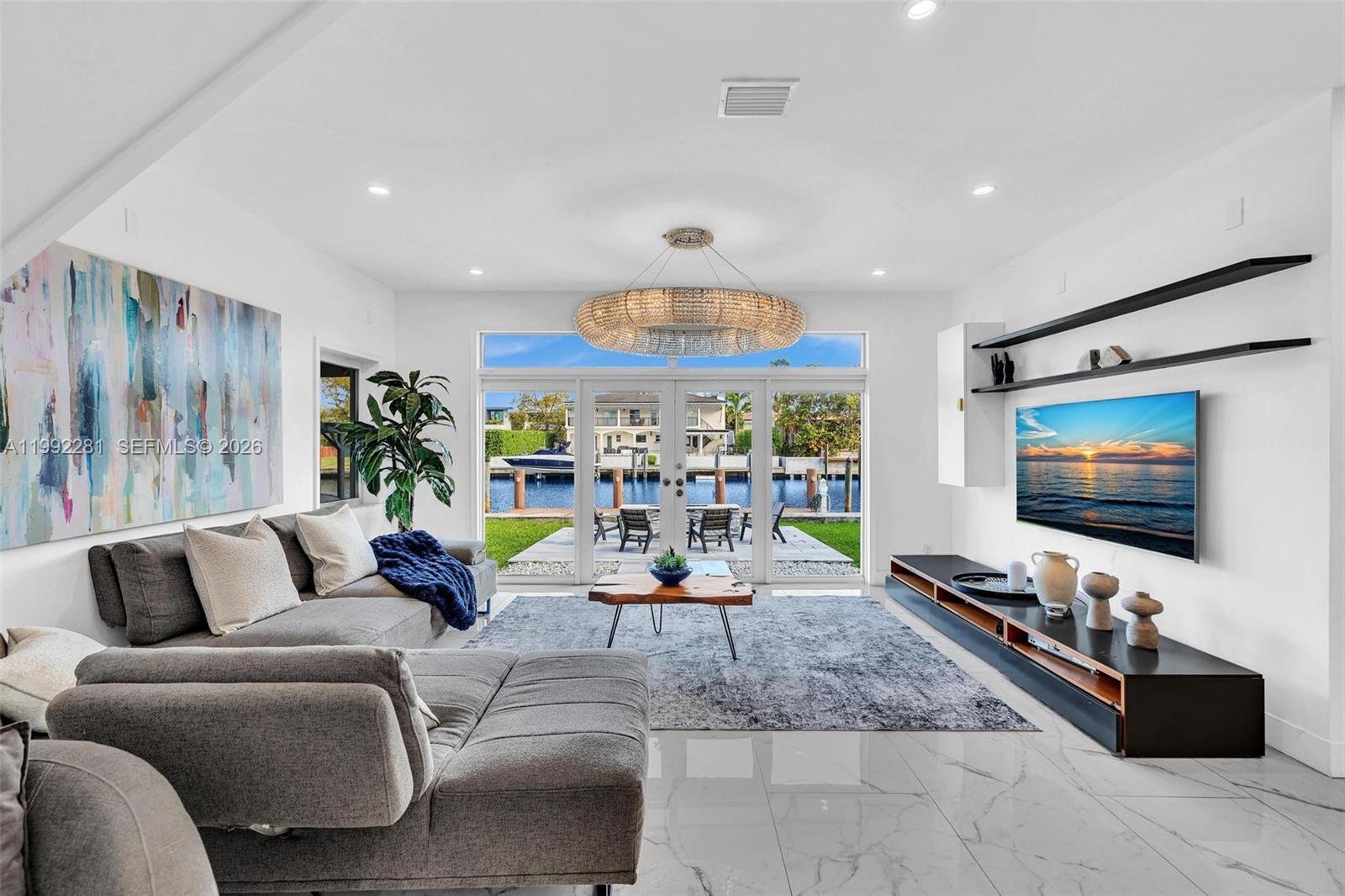 View photos, virtual tours, details... 472 Sunset Dr