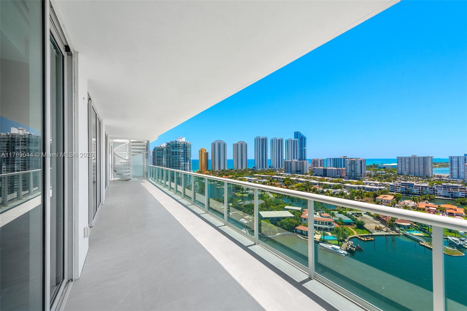 400 SUNNY ISLES CONDO EAS - Residential