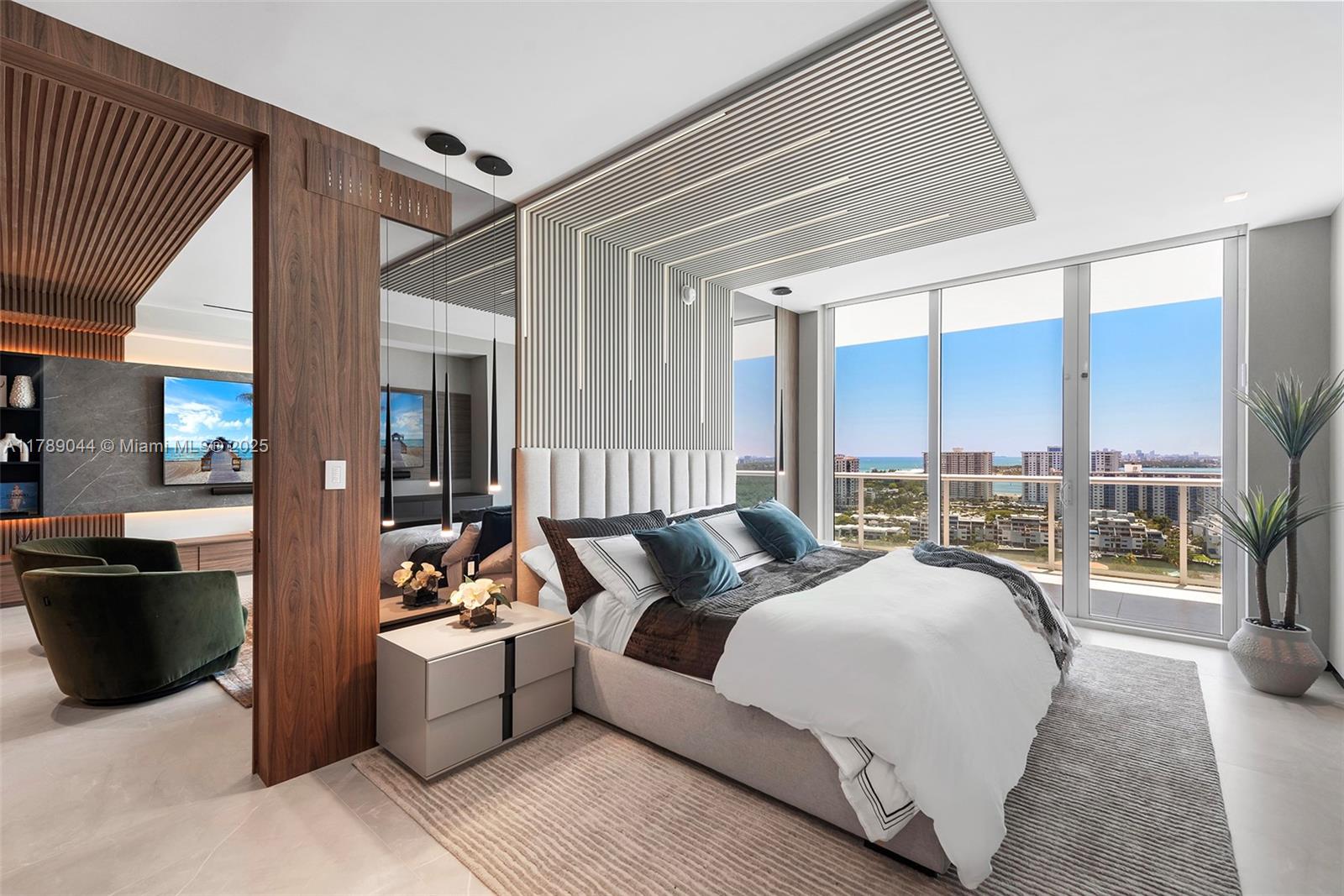 400 SUNNY ISLES CONDO EAS - Residential