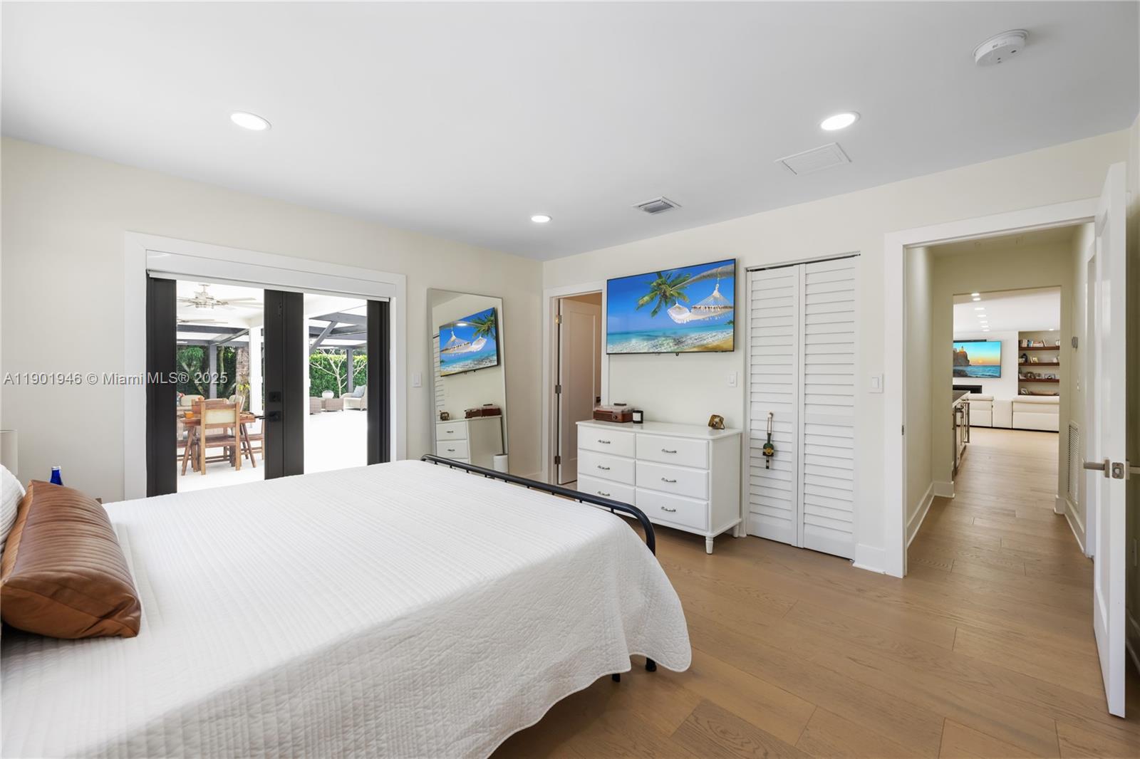 IVANHOE ESTATES - Residential