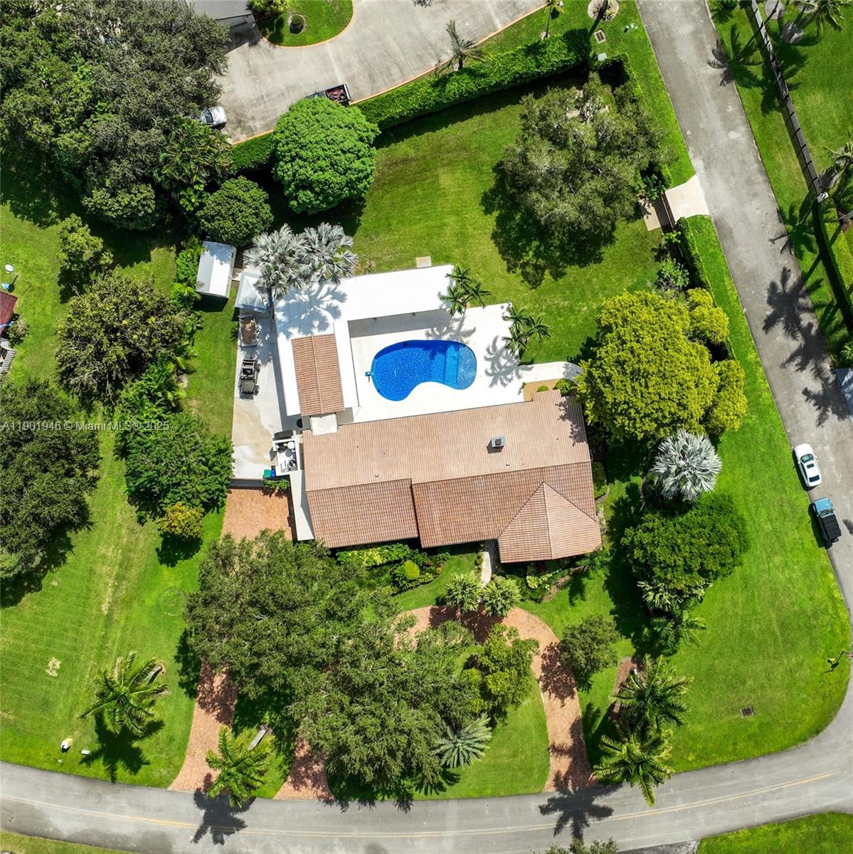 IVANHOE ESTATES - Residential