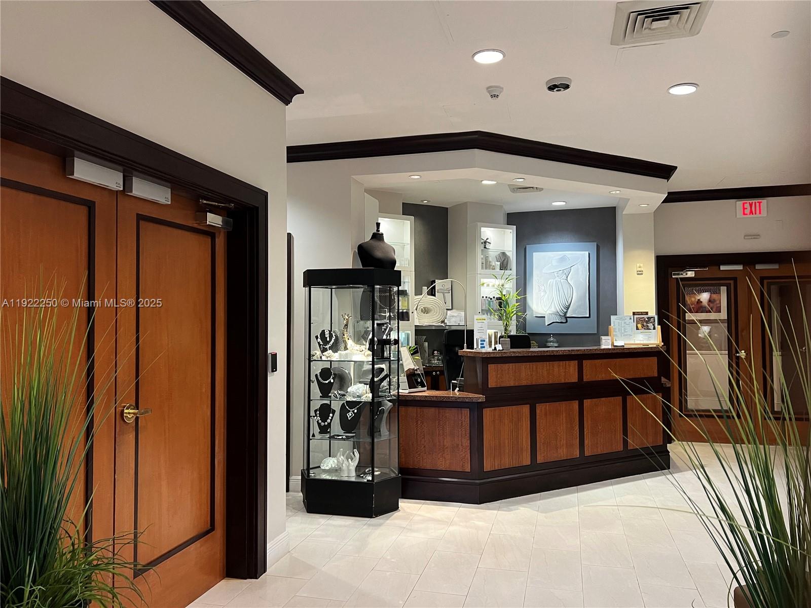 SYMPHONY NORTH CONDO - Residential Lease