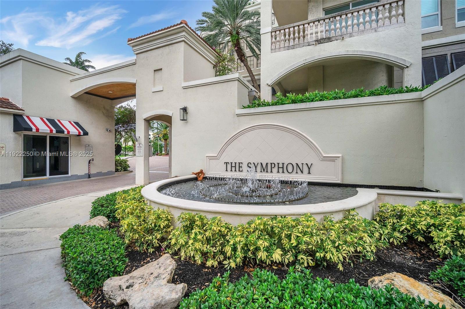 SYMPHONY NORTH CONDO - Residential Lease