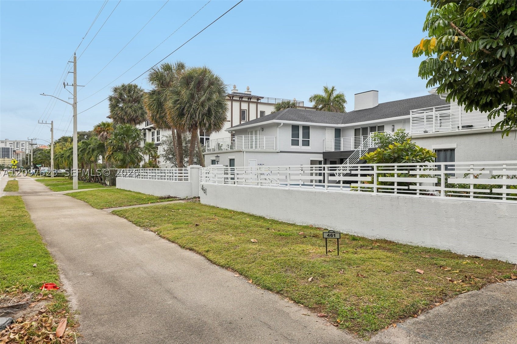 461 N Ocean Blvd 0050