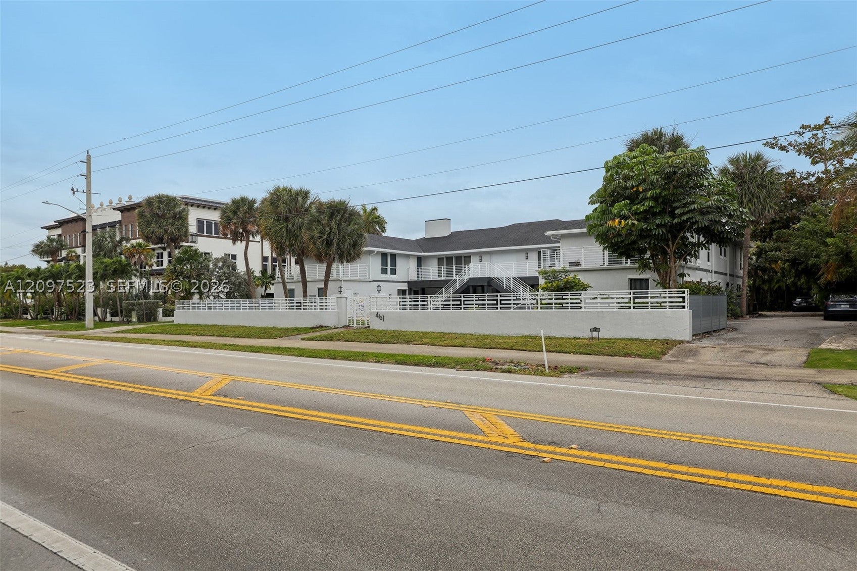 461 N Ocean Blvd 0050