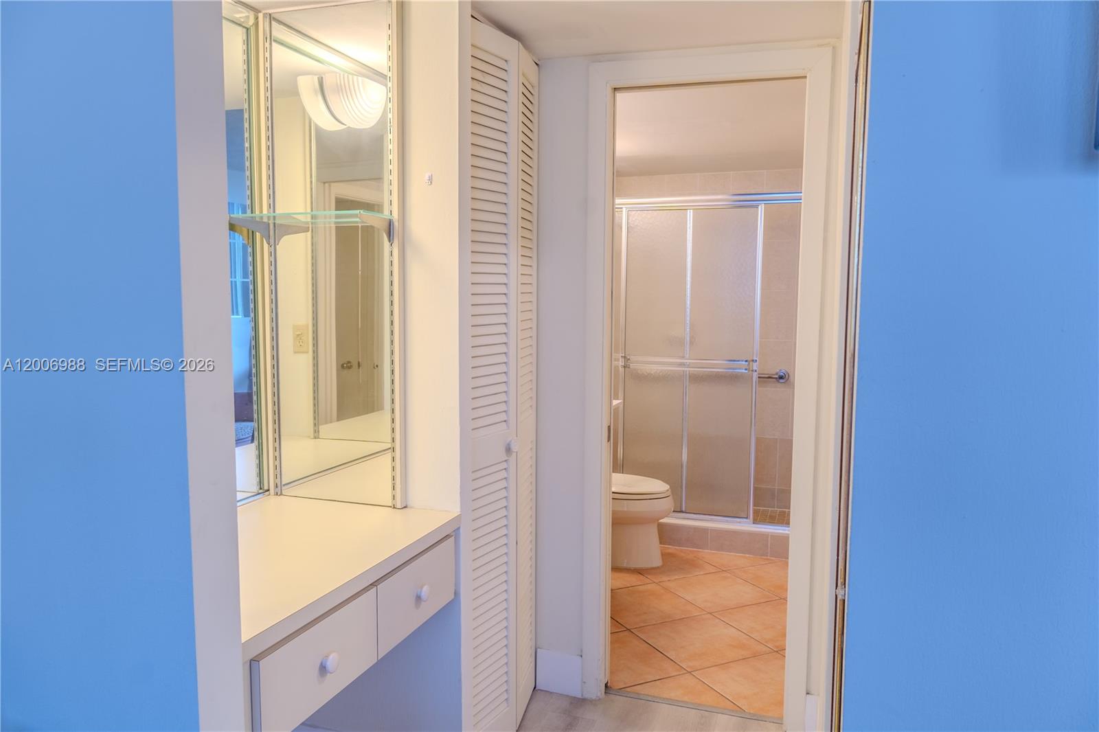 THE PRESIDENTIAL CONDO - Residential