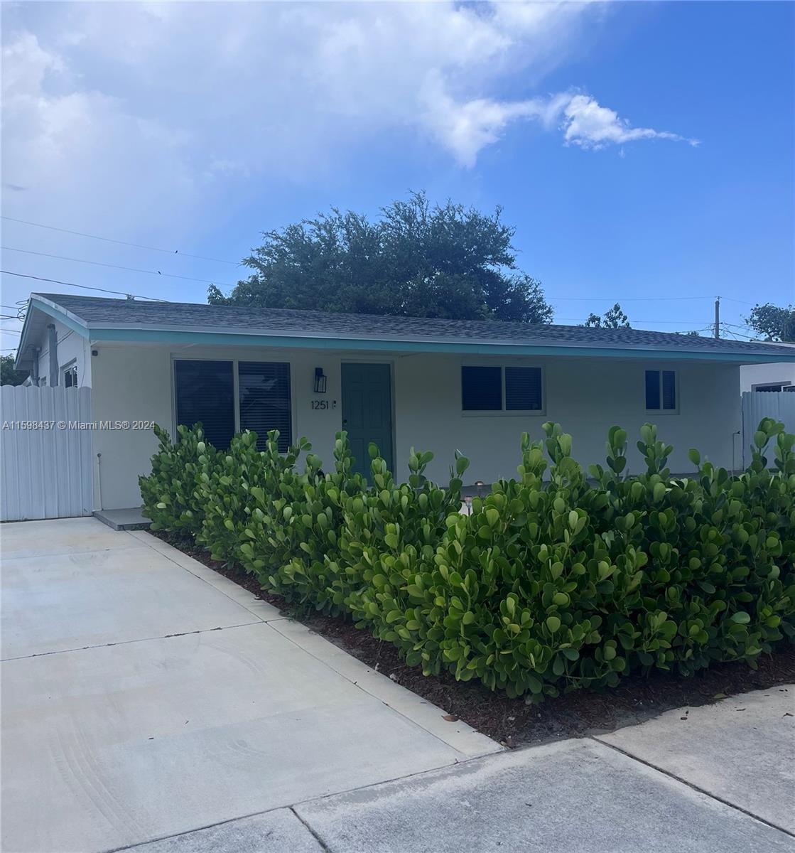 IVES ESTATES SEC 4 - Residential Lease