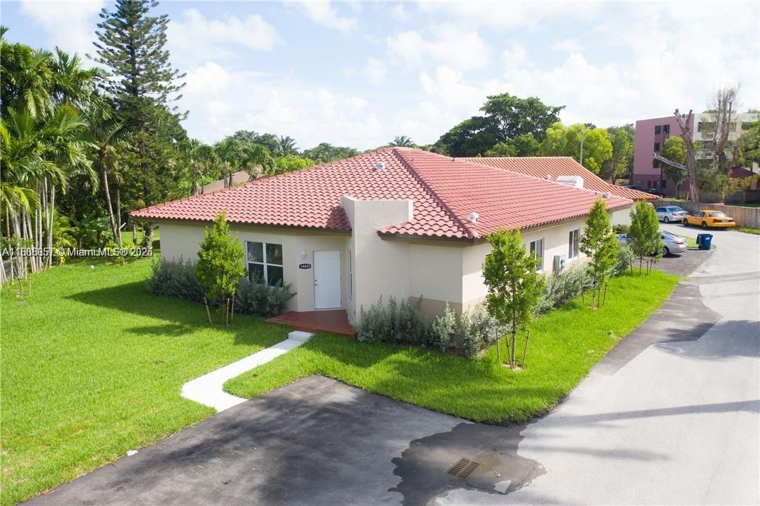 Rental Property at 14885 Ne 7th Ave 14885, Miami, Broward County, Florida - Bedrooms: 3 
Bathrooms: 2  - $3,000 MO.