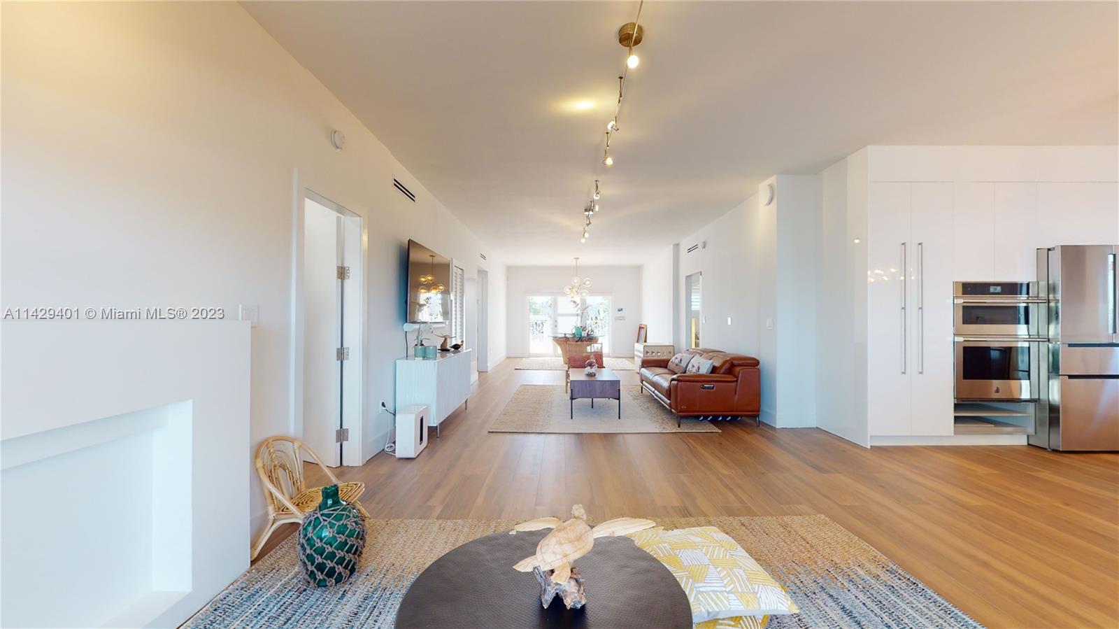 Key Largo Beach - Residential