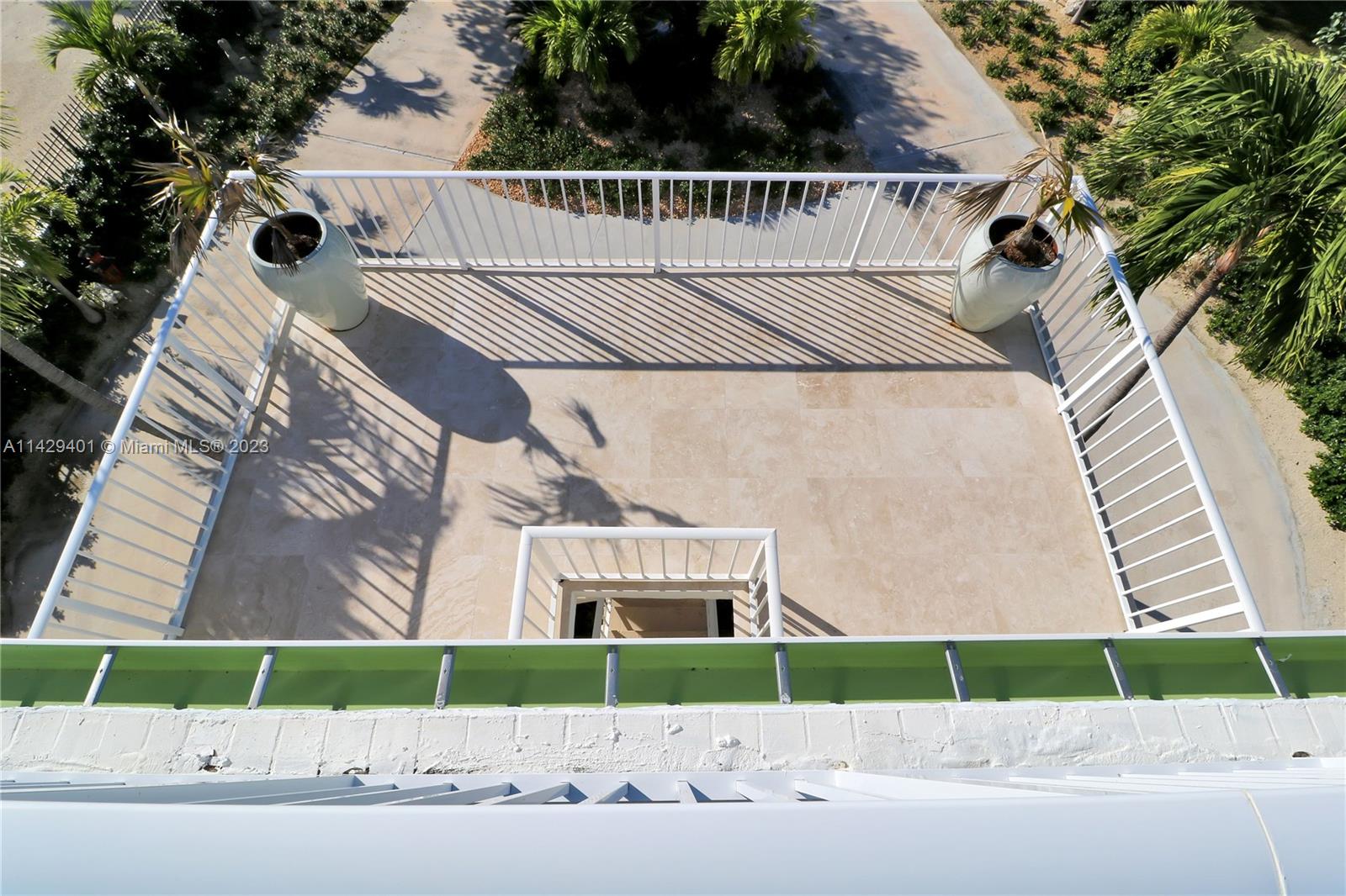 Key Largo Beach - Residential