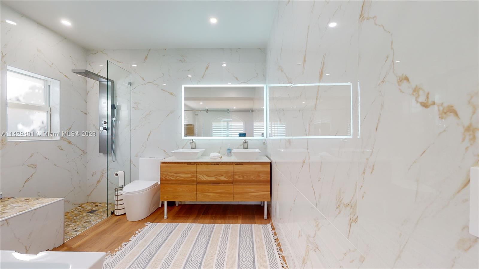 Key Largo Beach - Residential