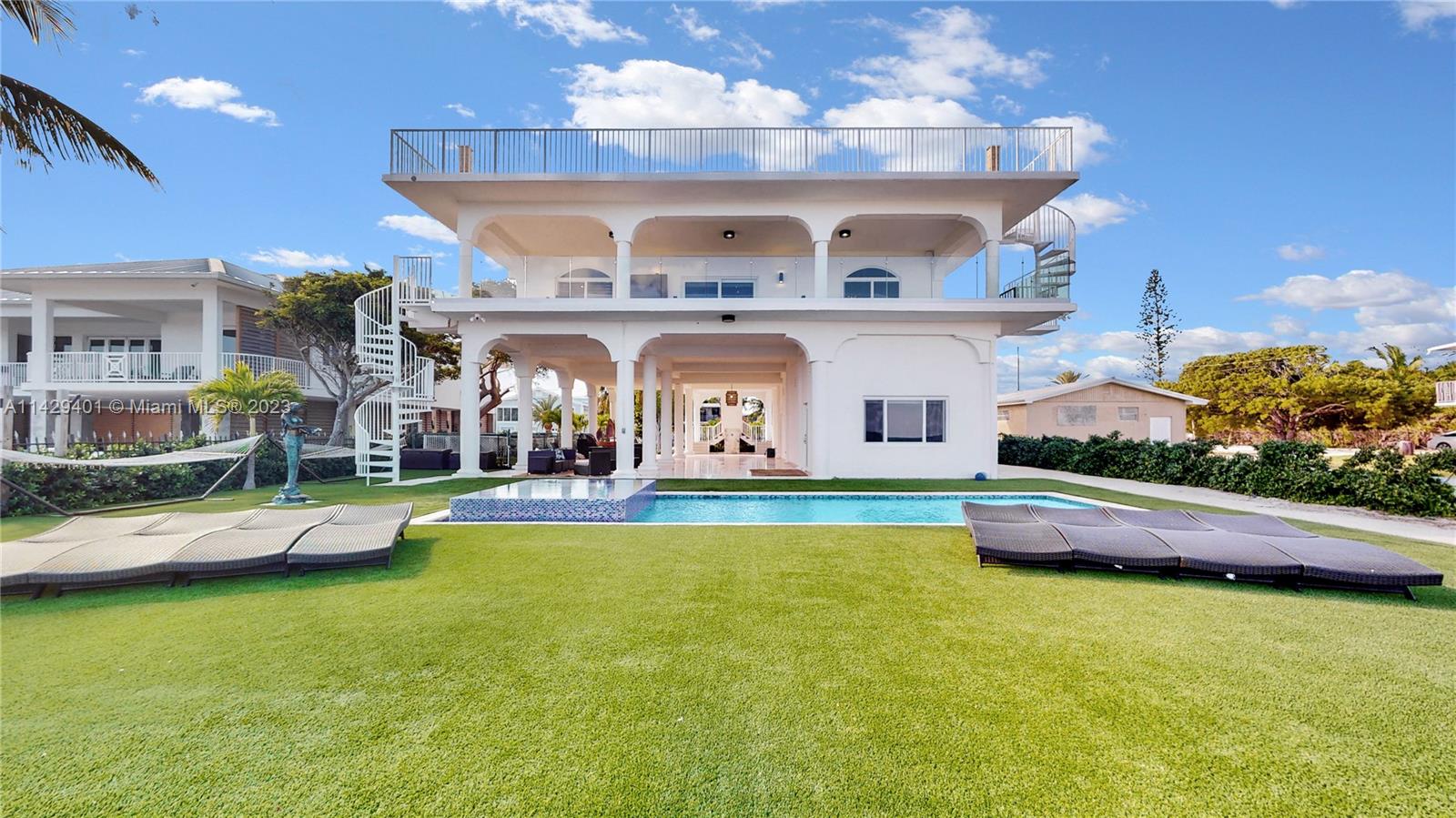 Key Largo Beach - Residential