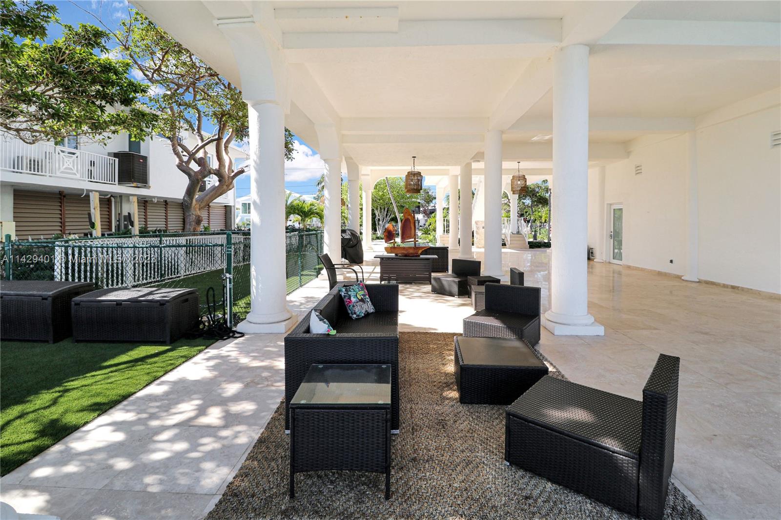 Key Largo Beach - Residential