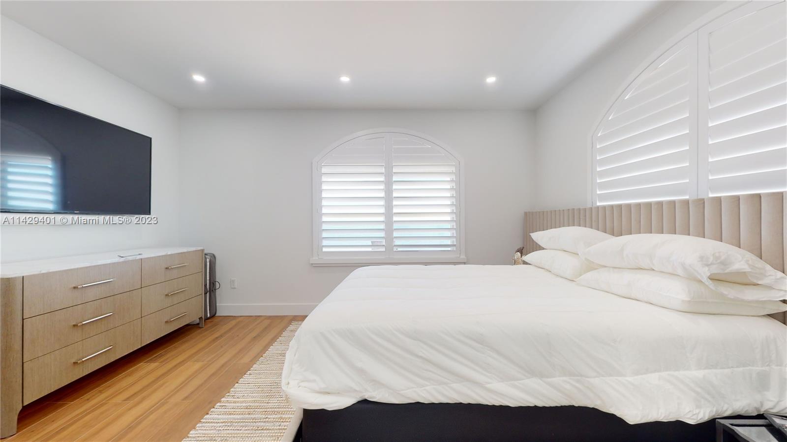 Key Largo Beach - Residential